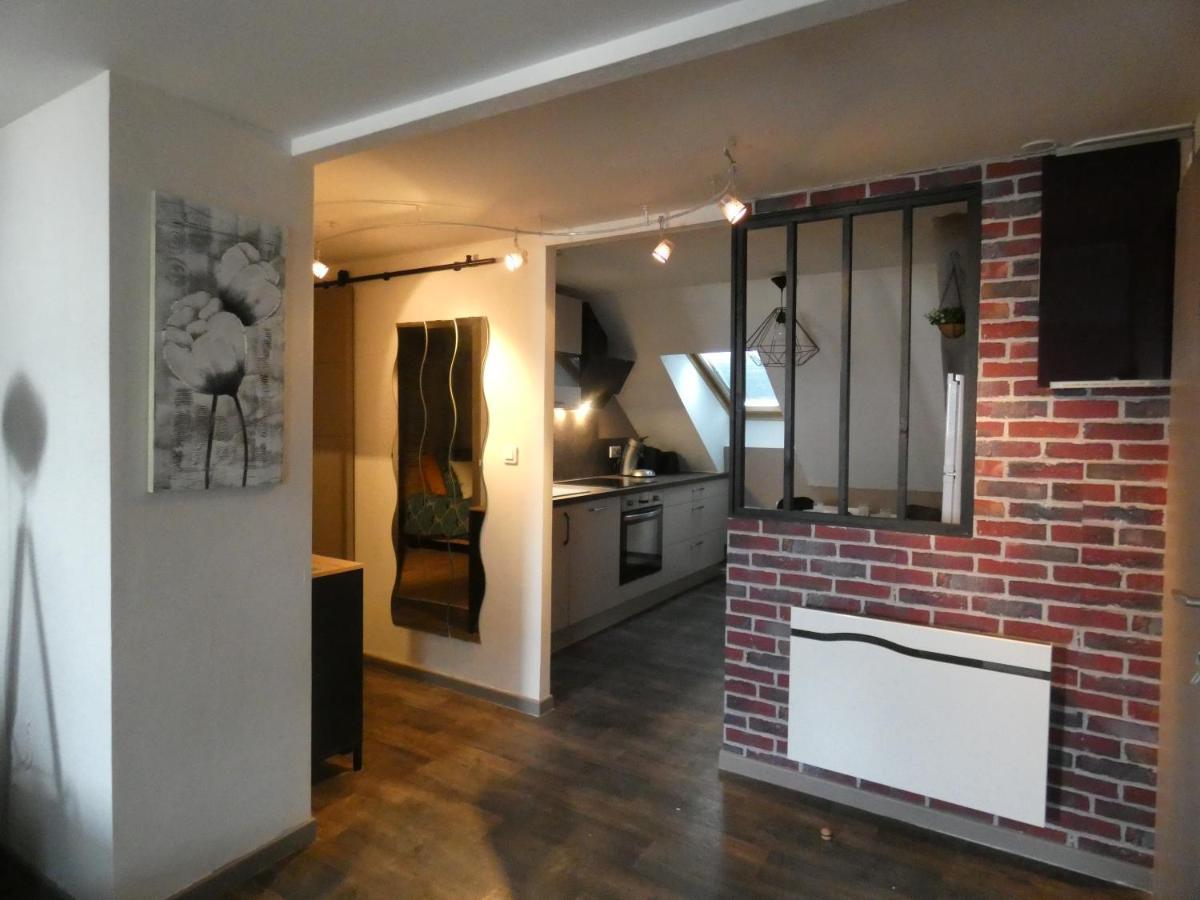 Gite Les Combles Du Bonheur Colmar Exteriör bild