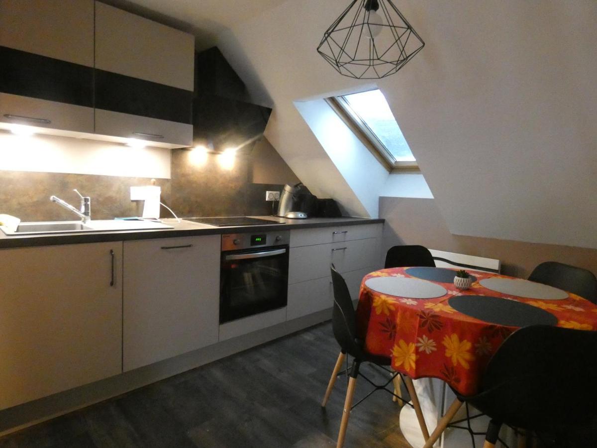 Gite Les Combles Du Bonheur Colmar Exteriör bild