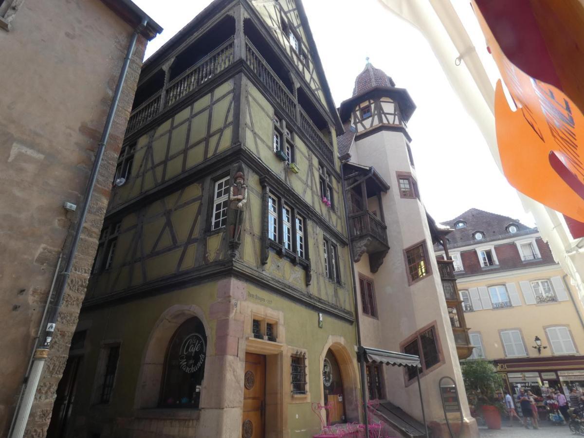 Gite Les Combles Du Bonheur Colmar Exteriör bild