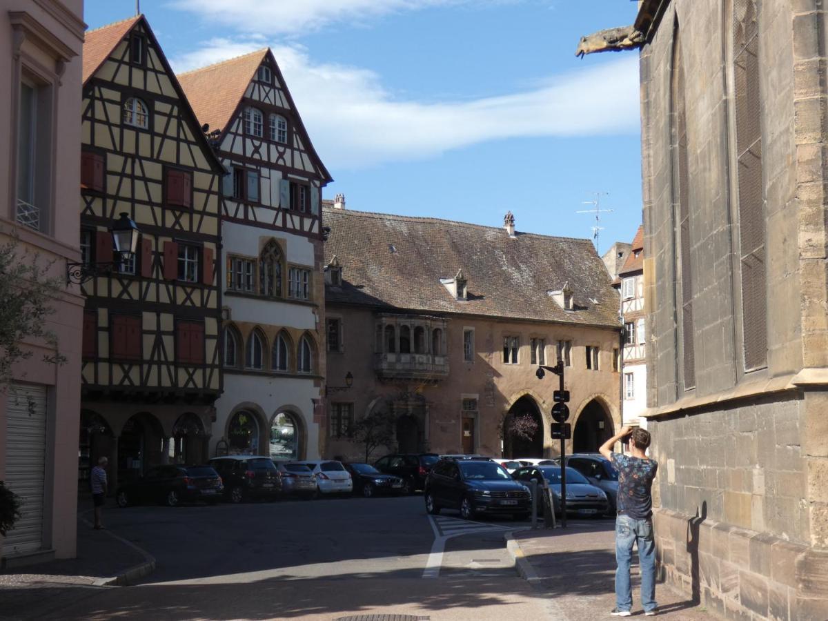 Gite Les Combles Du Bonheur Colmar Exteriör bild
